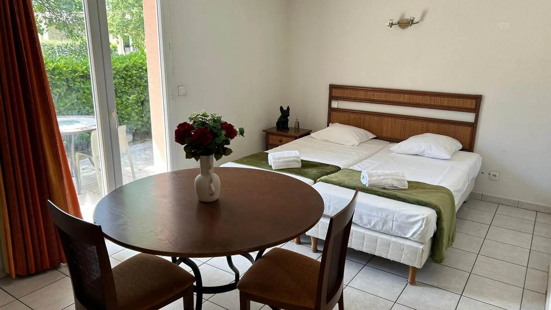 Resort Domaine D'Agrippa Valence Hotel Chateauneuf-sur-Isere